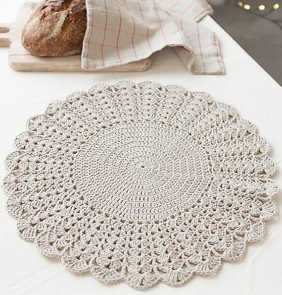 0-1635 Snowflake Lace Doily Crochet Pattern