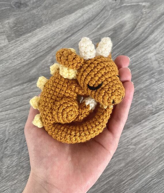 Curvy Sleeping Dragon Amigurumi Crochet Pattern