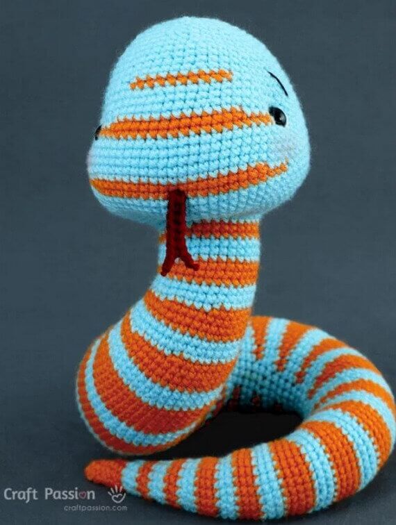 Curvy Striped Snake Amigurumi Free Crochet Pattern