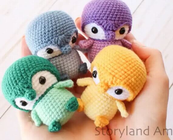 Danny the Baby Penguin Free Crochet Pattern