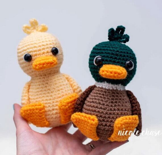 Daphne the Duck Amigurumi Free Crochet Pattern