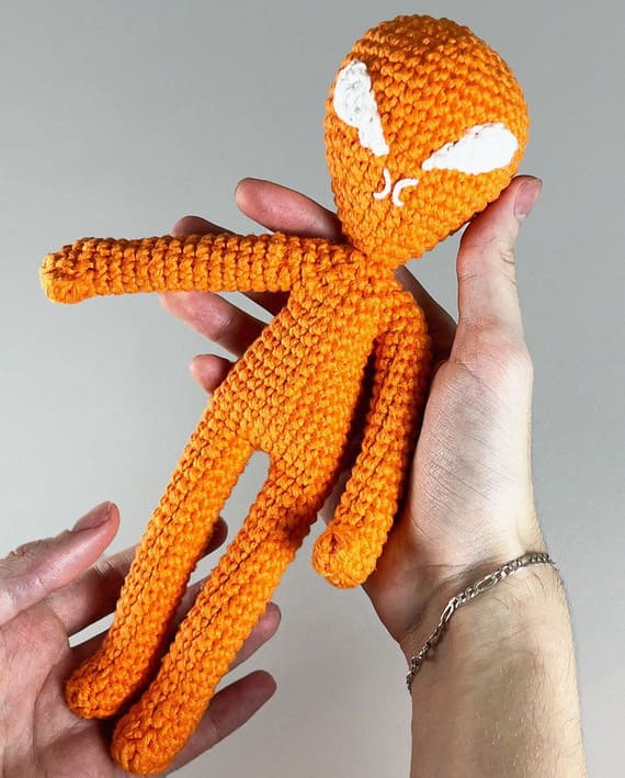 ET Bilu: Alien Doll Crochet Pattern