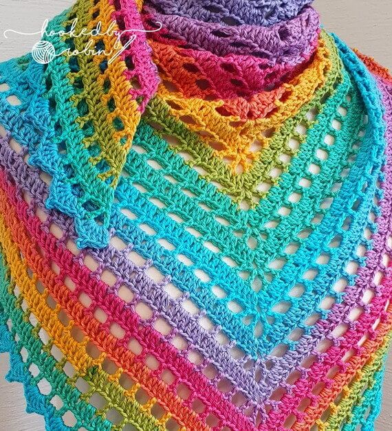 Eyelet Triangle Shawl Free Crochet Pattern and Video Tutorial