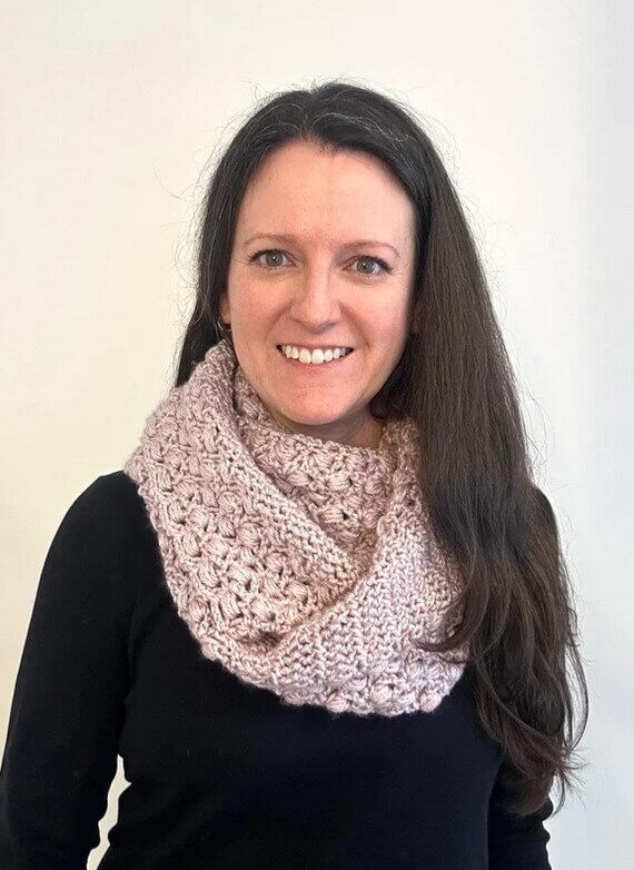 Fireside Infinity Scarf Free Crochet Pattern and Video Tutorial