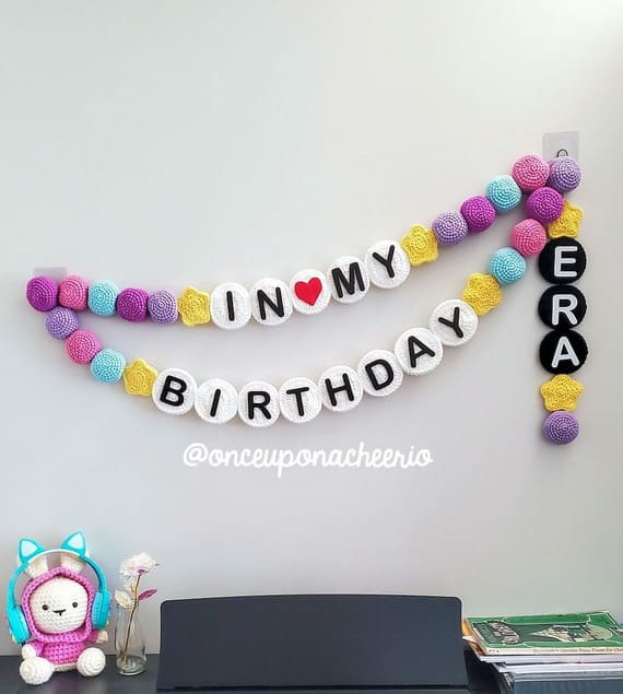 Giant Friendship Bracelet Garland