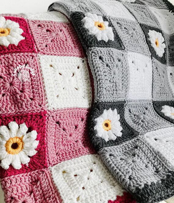 Gingham & Daisies Baby Blanket Crochet Pattern and Video