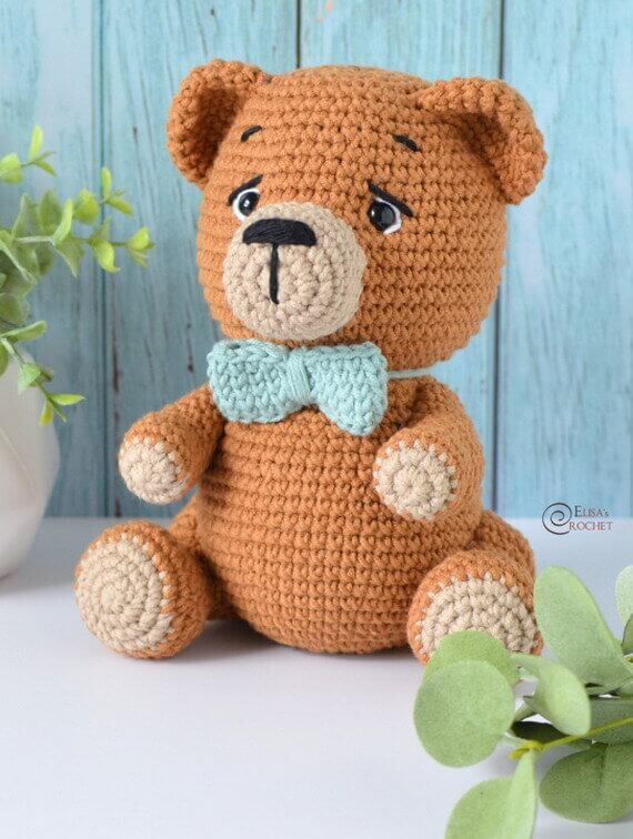 Hazel the Bear Amigurumi Free Crochet Pattern