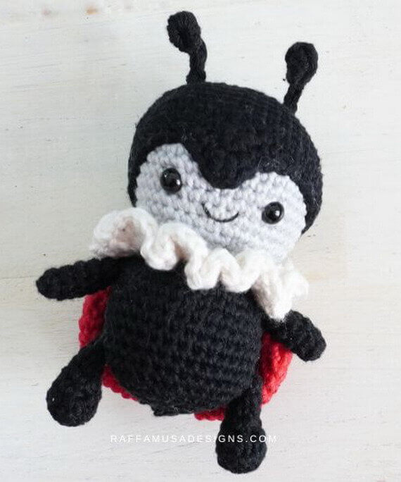 Ladybug Amigurumi Free Crochet Pattern