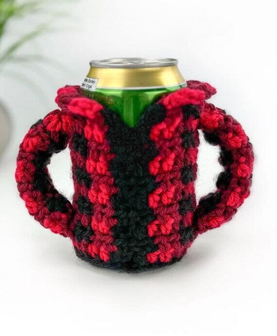 Lumberjack Can Cozy Free Crochet Pattern and Video Tutorial