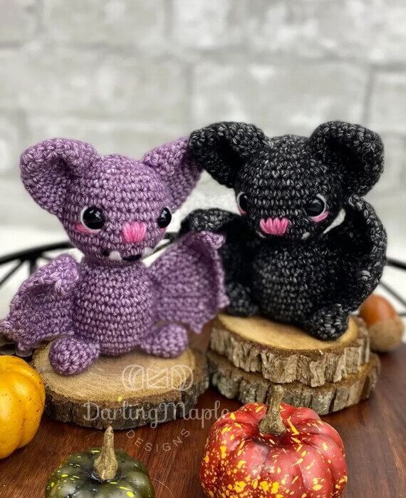 Pocket Pal Bat Free Crochet Pattern