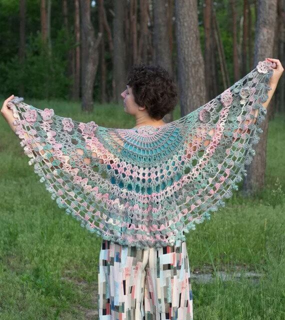 Romance Shawl Free Crochet Pattern
