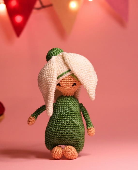 Snowdrop Doll