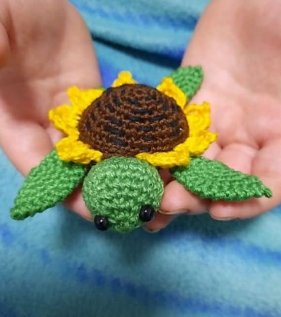 Sunflower Turtle Crochet Pattern