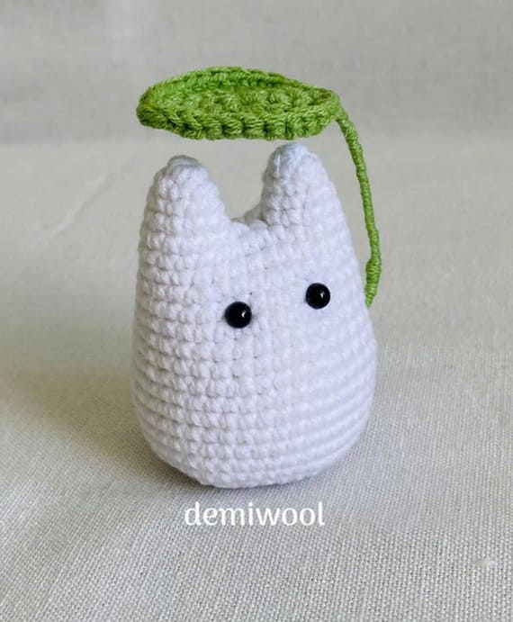 Tiny White Totoro Crochet Pattern