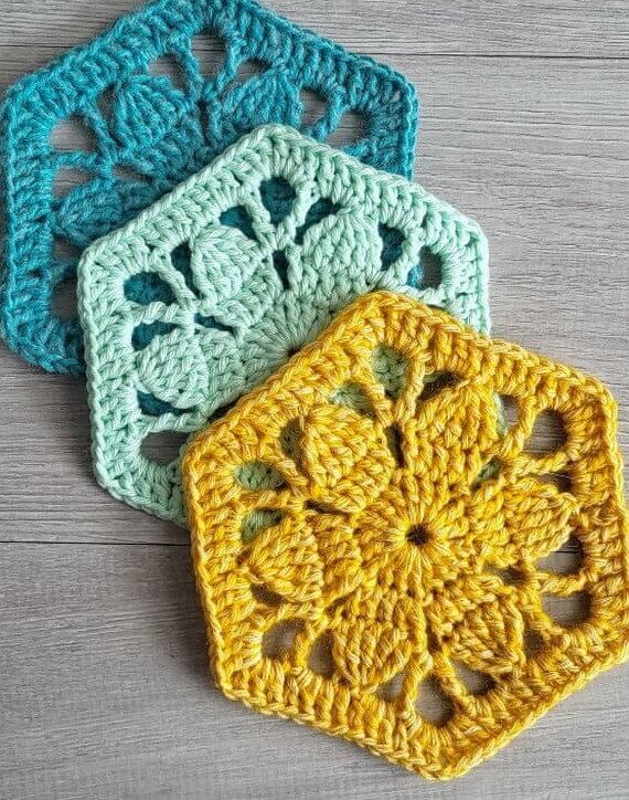 Vintage Flower Hexagon Motif Free Crochet Pattern