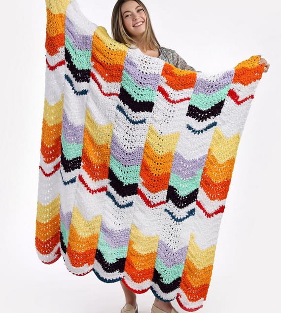 Wavy Fade Blanket